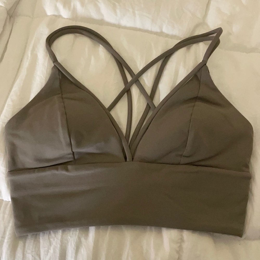 Olive green lululemon sports bra